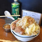 ラーメン荘 歴史を刻め - 