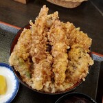 伊勢屋食堂 - 