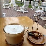 Fuchu art museum cafe - ジンジャーラテ