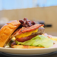 BLT STEAK  ROPPONGI - 桜バーガー 2700円