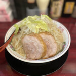 ぶっ豚 - プチらーめん820円(野菜マシ)