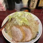 ぶっ豚 - プチらーめん820円(野菜マシ)