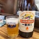 立呑み処 入部酒店 - 瓶ビール大キリン一番搾り