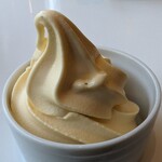 大江ノ郷自然牧場　ココガーデン - トッピングのソフトクリーム