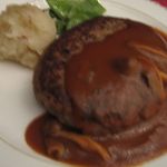 志賀高原プリンスホテル - ハンバーグキノコ入りデミグラスソース