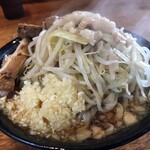 ラーメン二郎 - 大ラーメン　ニンニクマシマシ・アブラ。