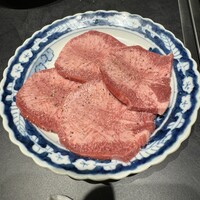 WAgyu 鬼く - 特選塩タン2500円