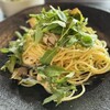 okadasasa - とりとベビーリーフのオイルパスタ