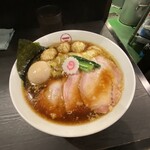 横浜中華そば 維新商店 本店 - 