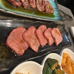 焼肉もーとん - 