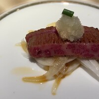 仙台牛焼肉 花牛 - 炙り仙台牛のみぞれ和え