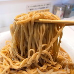 ラーメン荘 歴史を刻め - ちょい細めだが二郎の雰囲気はバッチリ