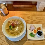 麦の空 GACHI SOBA DOJO - 特製中華そば(¥1400)