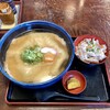 Kosen Dou - 大判きつね稲庭うどん1200円、舞茸と比内地鶏の炊き込みご飯390円