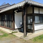 べんべら庵 - 開店前で暖簾が掛かっていない