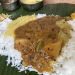 南インド食堂 葉菜子 - サンバルエリア