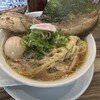 焼豚中華そば 啜る