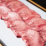 神戸牛512 - 特選和牛薄切りタン