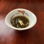 Thin mozuku seaweed