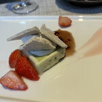 CROSSFIELD with TERRACE LOUNGE - 