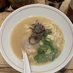 博多ラーメン 虎 - 