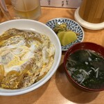 中華・洋食 やよい - カツ丼上　¥1200