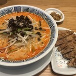 希須林 - 期間限定の排骨担々麺