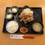 ごはん家 ほの香 - 鶏のから揚げ定食（白）