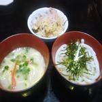 Na-菜-Na - 料理６　とんこつラーメンなど