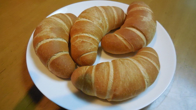 ぱねとんちーの （PANETTONCINO） - 港南台/パン | 食べログ