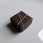 Éclat De Chocolat Louis Robuchon - フレンチ ブルーラベンダー