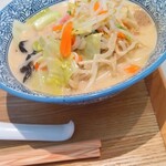 Chanpon Ichibanken - 濃厚ちゃんぽん小です〜麺１００グラム