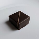 Éclat De Chocolat Louis Robuchon - アールグレイ オレンジの響