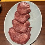 焼肉ホルモン 亀萬 - 