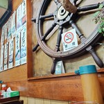 そば処 大むら - 痺れる内装その2　何故に舵を置こうと思った！？