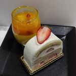 The Peninsula Boutique & Café - 