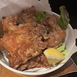 DINING BAR SAKANAZA - 唐揚げ5個入り