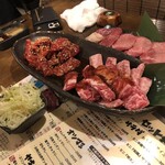 焼肉問屋 半蔵 - 