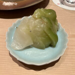 鮨 近藤 - 塩ザーサイ。つまみに最高。