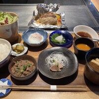 くずし鉄板 あばぐら 恵比寿店 - 美明豚のハンバーグ御膳