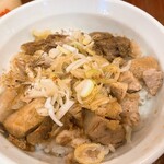 横浜らーめん田村家 - 炙りチャーシュー飯　420円