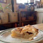 ダコタ ラスティック テーブル - 