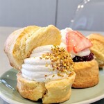 CHAKU - ■いちごウユクリームスコーン﻿ ■ウユクリームスコーン
