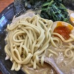 濃厚家 - 麺はこんな感じ！