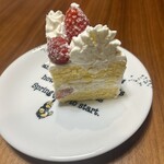ロア レギューム 朝霞本店 - ショートケーキ