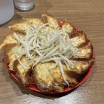 浜太郎餃子センター - ▪️赤餃子単品　12個¥770
            　※後会計
            　※キャッシュレス決済可