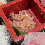 大衆飲み処　徳田酒店 - 魚の徳田盛り 海老の下