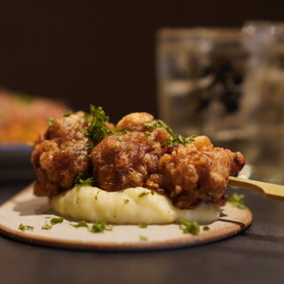 【名物】焼酎を漬け込んだ唐揚げ