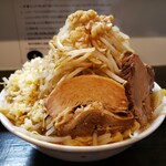 ラーメン荘 これが好きだから - ラーメン大 1,000円、にんにく増し、野菜増しまし、肪増し