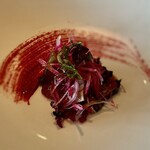 241704760 - 初鰹と紫キャベツマリネ